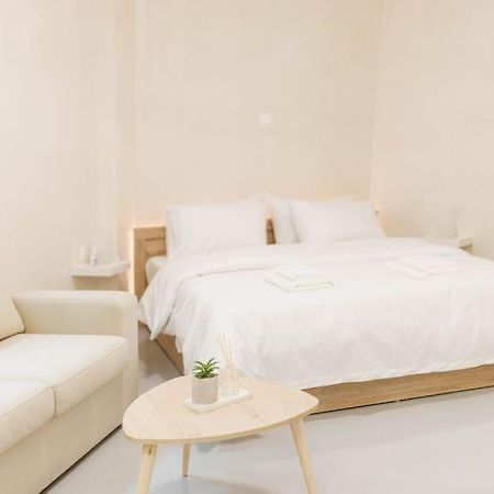 Modern Hiding Place In The Heart Of Athene Buitenkant foto